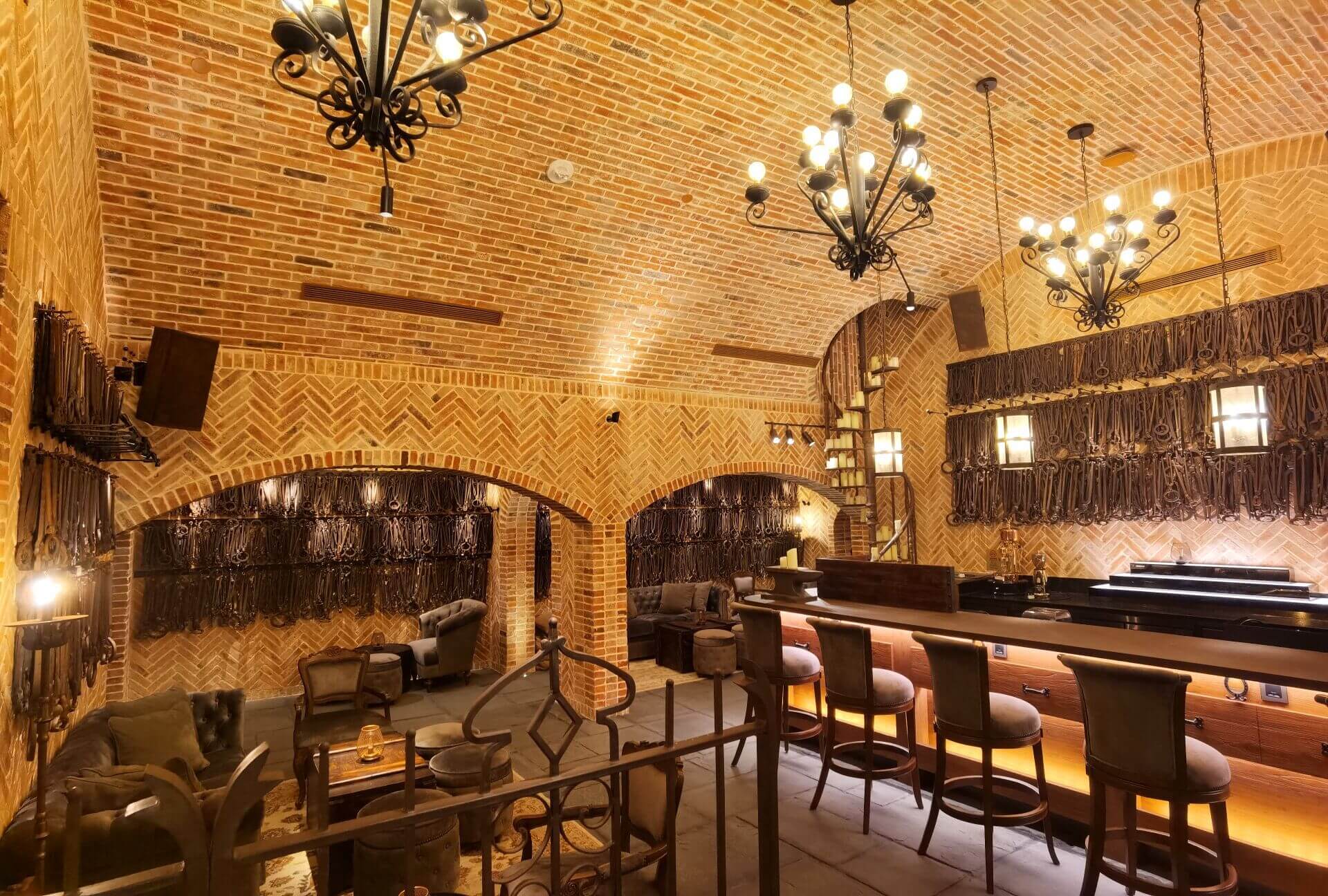 Taitone_Reclaimed_Red_Brick Tiles_at_The_Mews_Restaurant _Macao.jpg